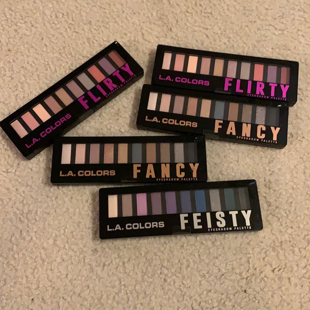 L.A. Colors eyeshadow palette